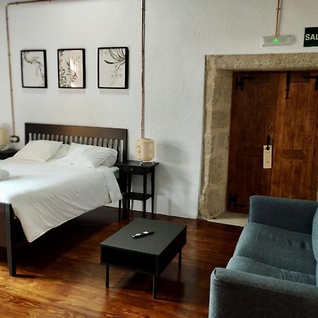 Monasterio Y Pension De Moraime 외부 사진