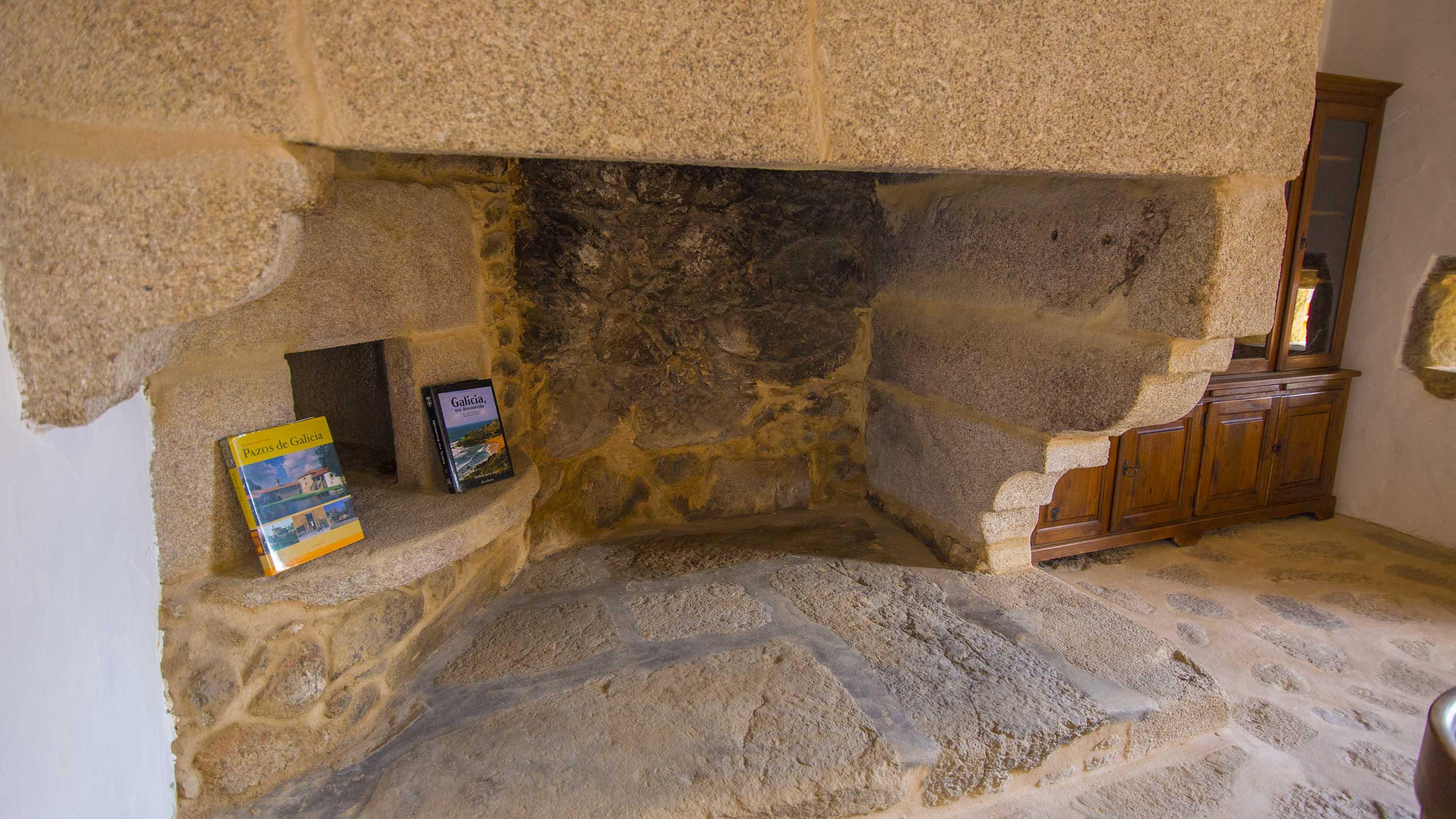 Monasterio Y Pension De Moraime 외부 사진