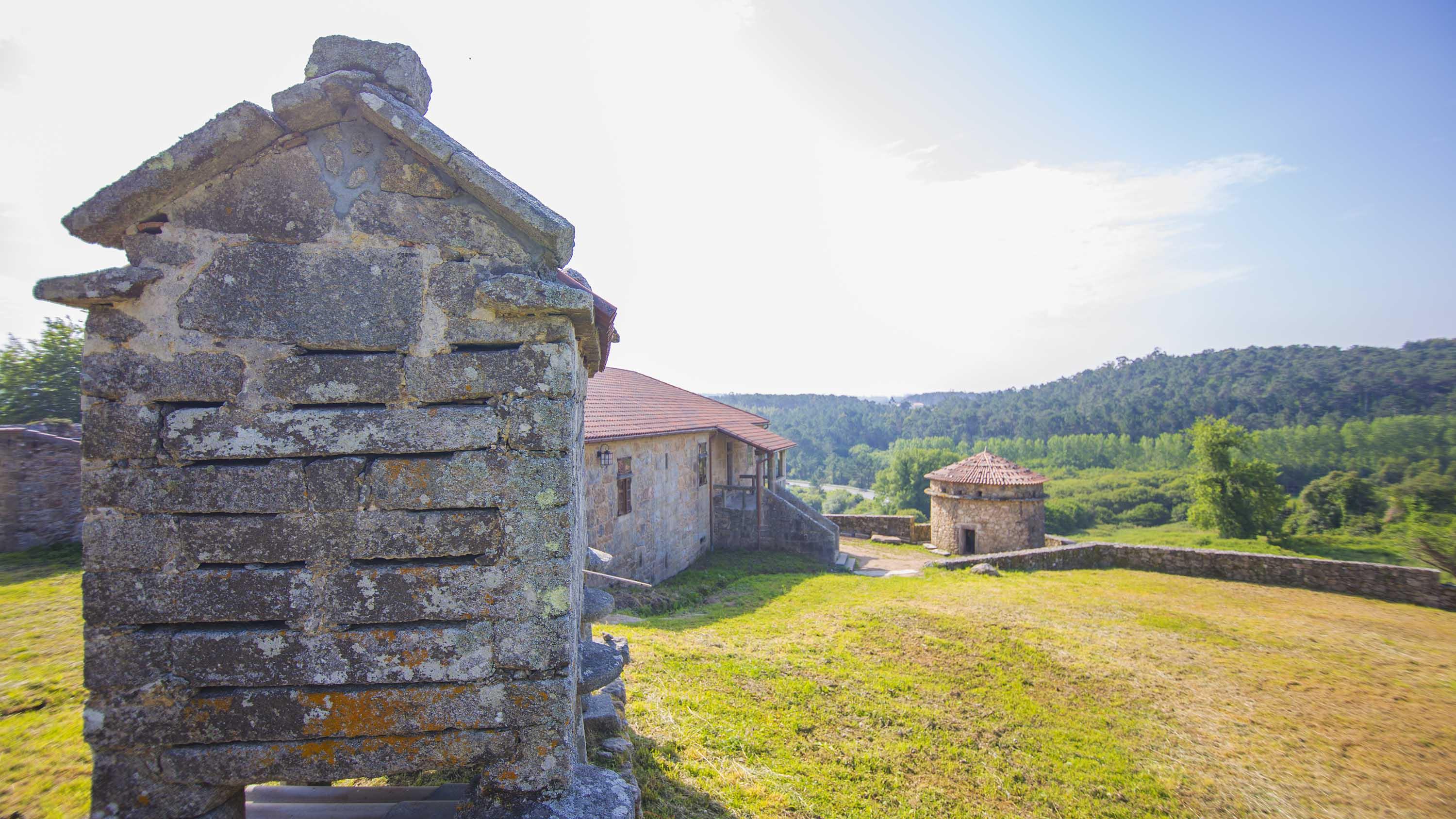Monasterio Y Pension De Moraime 외부 사진