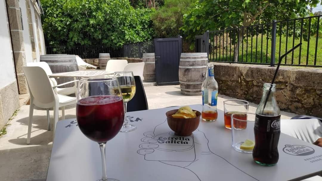Monasterio Y Pension De Moraime 외부 사진