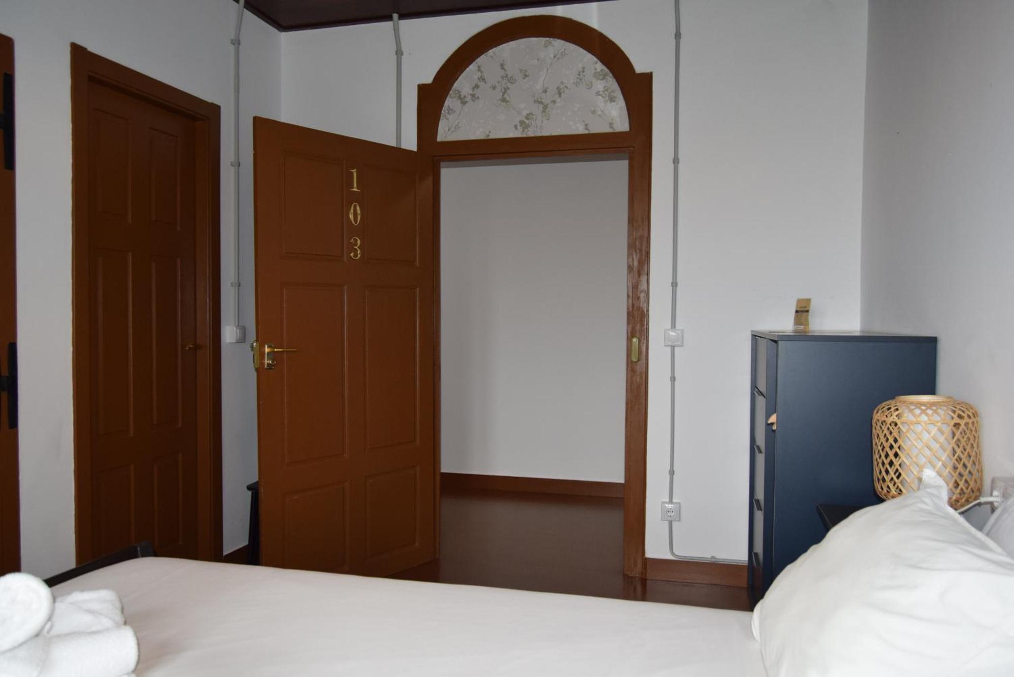 Monasterio Y Pension De Moraime 외부 사진