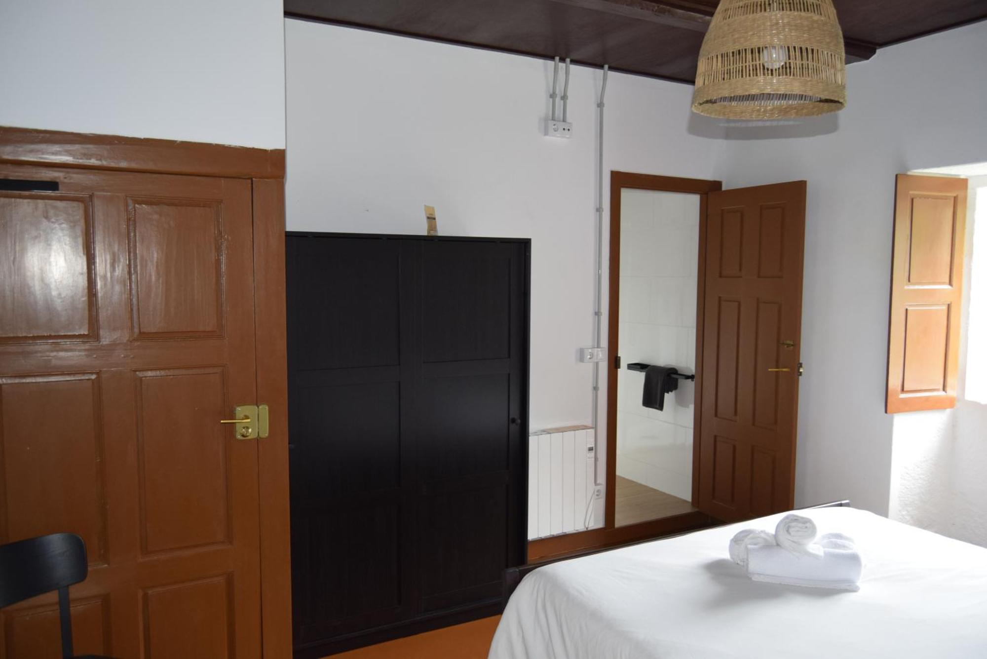 Monasterio Y Pension De Moraime 외부 사진